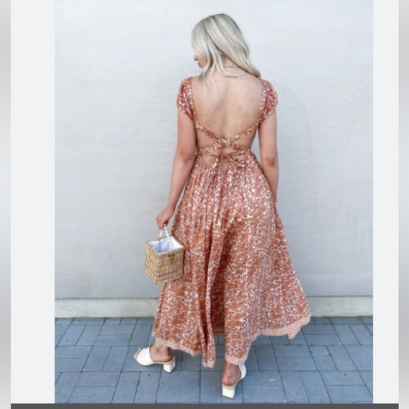 flower country style dress ULTRAVIOLET MAXI DRESS- TEA COMBO ~ FREE PEOPLE - Picture 4 of 16